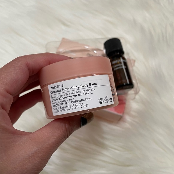 Innisfree Camellia Moisturizing Duo Set - Picture 6 of 10